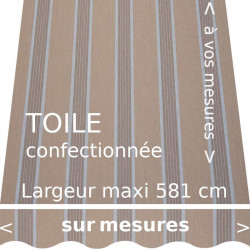 Toile collection Manosque couleur grège foncée avec lambrequin vague.